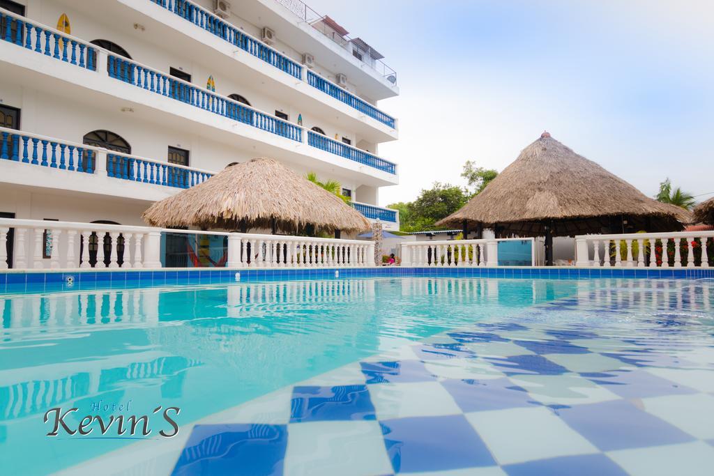 Kevin'S Tolu By Bernalo Hotels 外观 照片